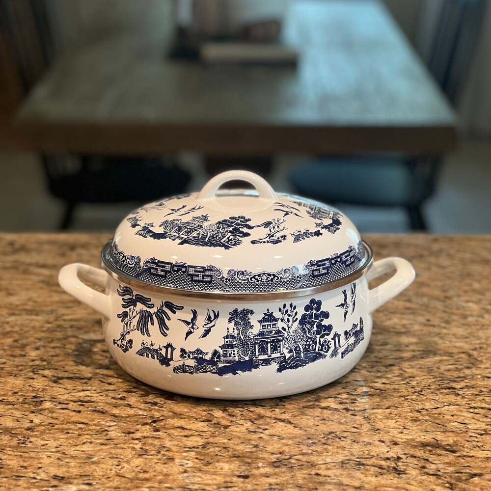 Blue Willow Enamelware Cookware Dutch Oven - Pick 1 -